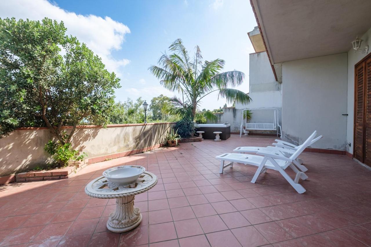 Villa Emy Messina Exterior foto