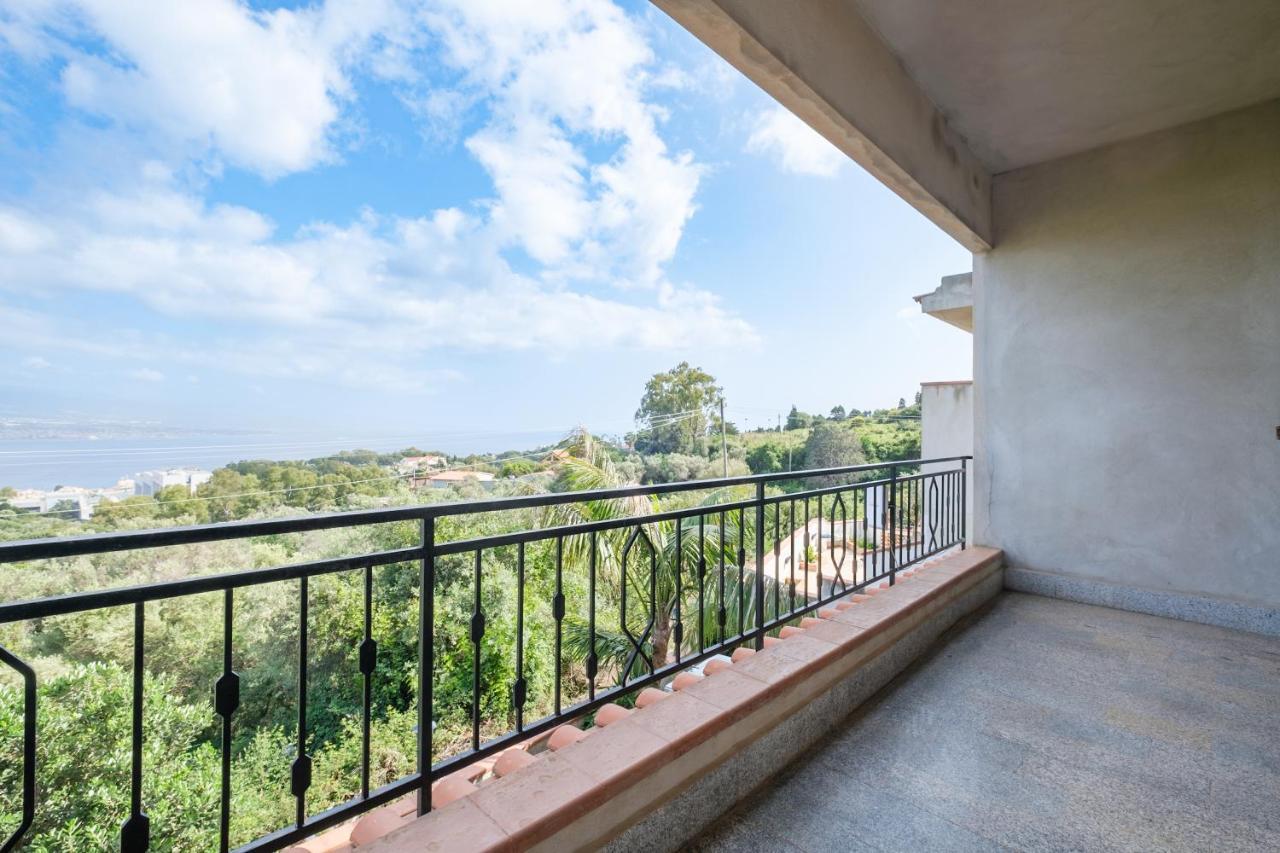 Villa Emy Messina Exterior foto